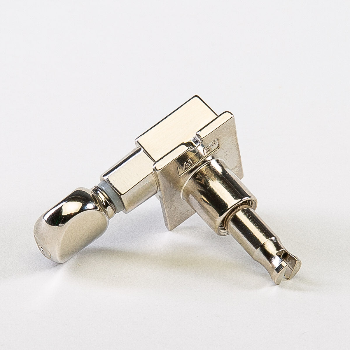 true tune 6 in-line keys w/ oval button single back view nickel