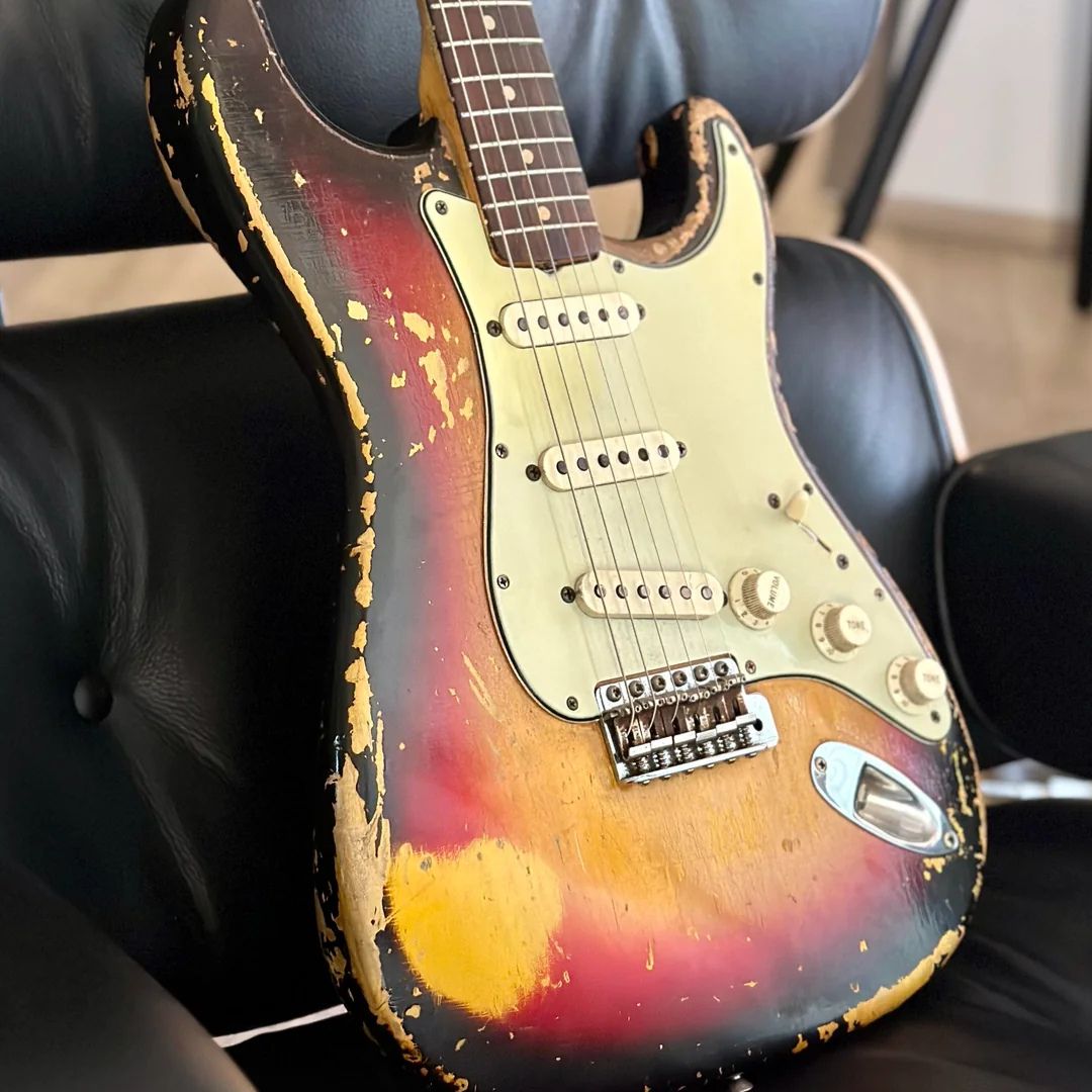 vintage stratocaster, aged