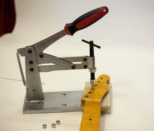 SUMMIT Multitask Press Attachment for 6mm Guitar Bushings