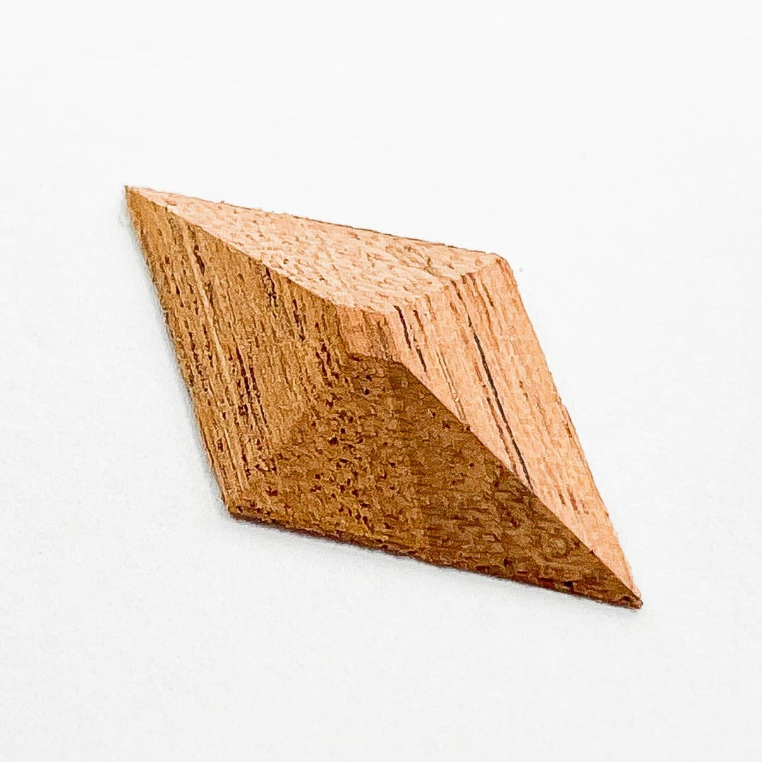 mahogany cleat single angled view