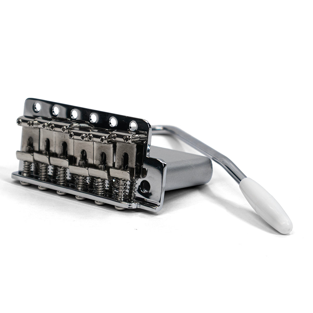goldo strat trem with steel block front angled view with arm chrome