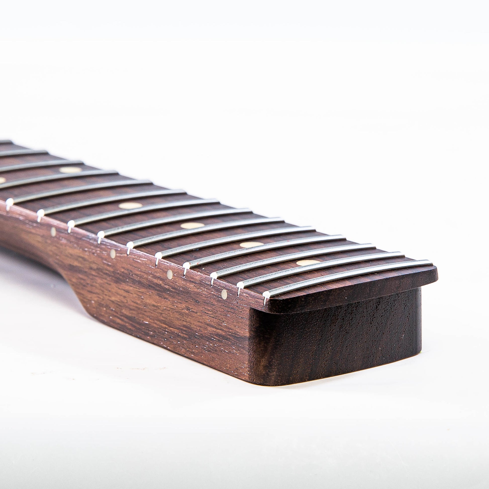 ap select rosewood strat neck angled heel view